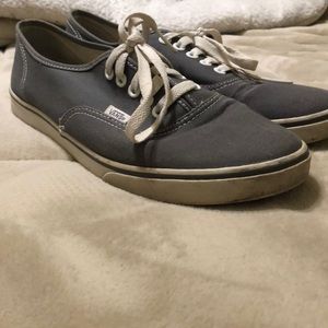 Women/men’s vans